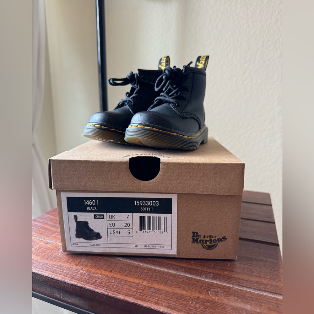 Infant/Toddler Dr.Martens 1460 Softy T Leather Lace up Boots
